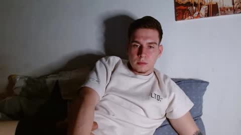 Snapshot of magic_fantasy77 chatting on 05-06-26, 09:42 magic_fantasy77 online show from 05-06-26, 09:42