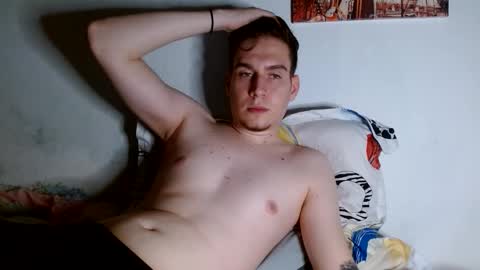 Snapshot of magic_fantasy77 chatting on 06-07-26, 02:16 magic_fantasy77 online show from 06-07-26, 02:16