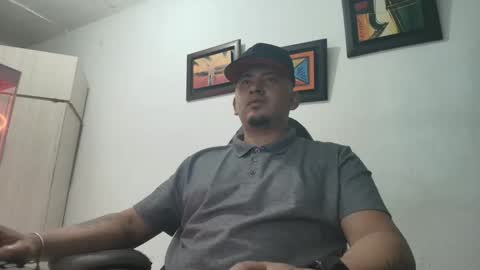 magic_milk23 online show from 11-01-25, 04:58