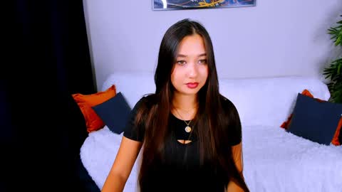 magic_phoenix online show from 12-20-24, 04:14