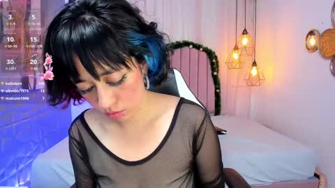 S  online show from 12-07-24, 08:05