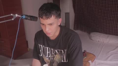 Tony Hoffa online show from 02-12-25, 07:45