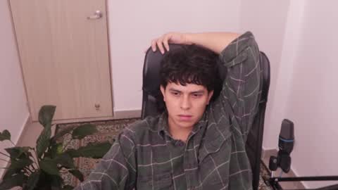 Tony Hoffa online show from 02-04-26, 06:58