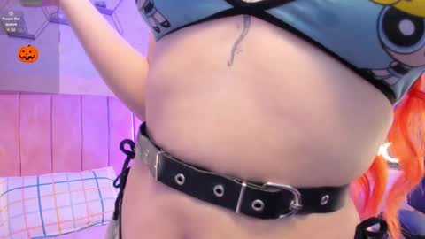 Snapshot of magic_vera chatting on 10-07-25, 12:02 Vera online show from 10-07-25, 12:02