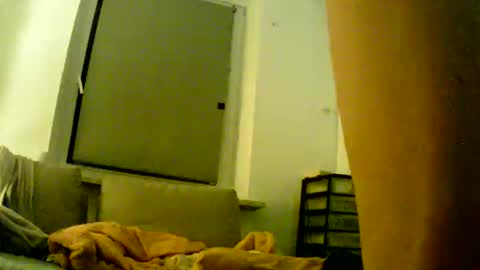 Snapshot of magical_beings chatting on 05-27-26, 01:57 magical_beings online show from 05-27-26, 01:57