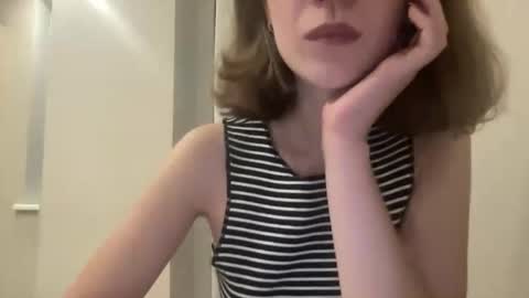 magicgirl50053 online show from 11-03-25, 06:53