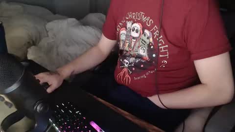 Snapshot of magicjawn chatting on 12-28-24, 07:33 magicjawn online show from 12-28-24, 07:33