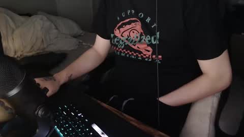 Snapshot of magicjawn chatting on 01-02-25, 04:41 magicjawn online show from 01-02-25, 04:41