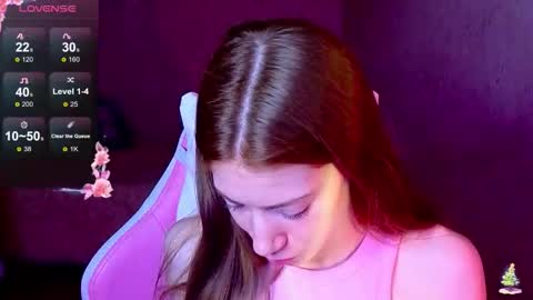 Snapshot of magicladyy chatting on 02-28-26, 08:21 Angel online show from 02-28-26, 08:21