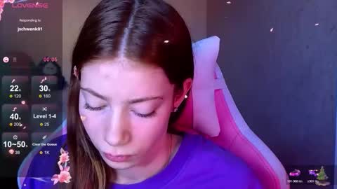 Snapshot of magicladyy chatting on 04-01-26, 03:40 Angel online show from 04-01-26, 03:40