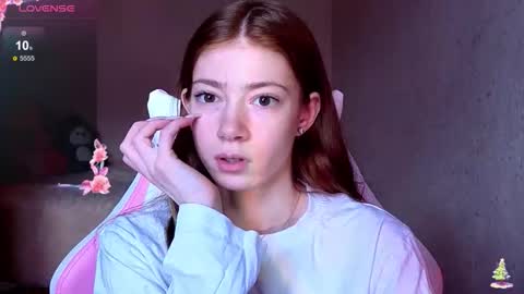 Snapshot of magicladyy chatting on 04-09-26, 04:56 Angel online show from 04-09-26, 04:56