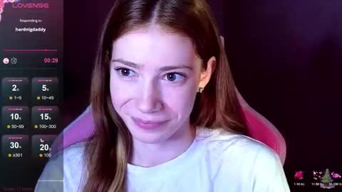 Snapshot of magicladyy chatting on 04-13-26, 08:25 Angel online show from 04-13-26, 08:25