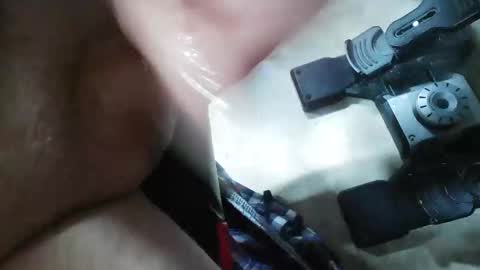 magicmushroomhead1964 online show from 11-26-25, 04:30