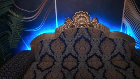 Snapshot of magicpeachhs chatting on 11-04-25, 06:34 Emily online show from 11-04-25, 06:34