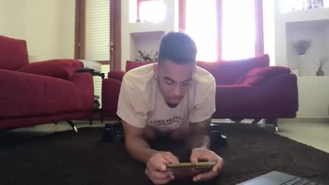 Magicsempai online show from 11-04-25, 12:04