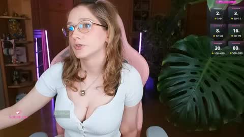 Nicole online show from 05-26-26, 09:11