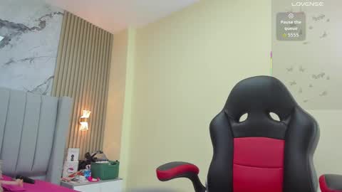 magievans1 online show from 09-23-25, 02:58