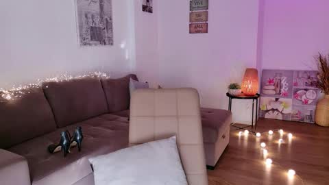 Ami online show from 02-06-26, 09:34