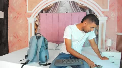 Magnus Alejo online show from 01-07-26, 11:45