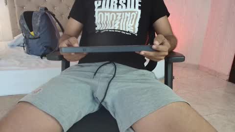 Magnus Alejo online show from 02-12-26, 11:38