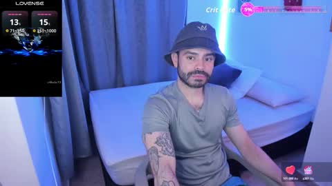     online show from 10-11-25, 10:30