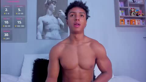 Magnus King online show from 10-04-25, 01:20