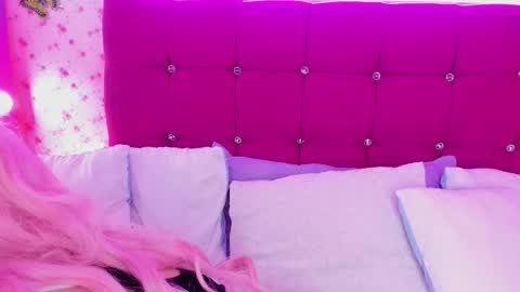 Mai online show from 03-07-26, 01:52