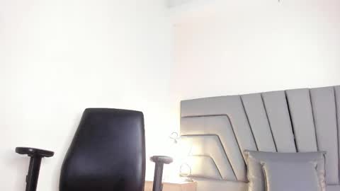 maia_520 online show from 01-07-26, 06:32