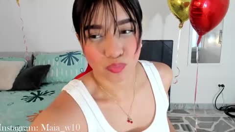 Maia online show from 02-28-25, 12:20