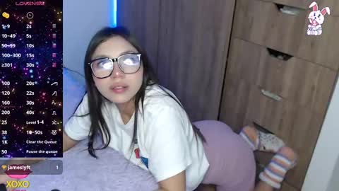    t  online show from 03-05-25, 02:03