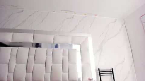 Maia  online show from 01-14-26, 12:00