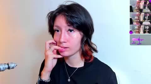 Snapshot of maibys_cute chatting on 02-12-26, 04:07 maibys online show from 02-12-26, 04:07