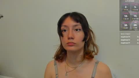 Snapshot of maibys_cute chatting on 03-25-26, 03:45 maibys online show from 03-25-26, 03:45