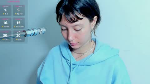 Snapshot of maibys_cute chatting on 03-30-26, 04:13 maibys online show from 03-30-26, 04:13