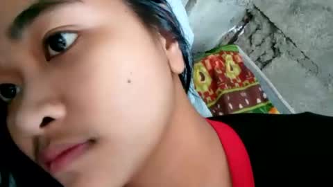 Snapshot of maicajee chatting on 06-11-26, 02:11 maicajee online show from 06-11-26, 02:11