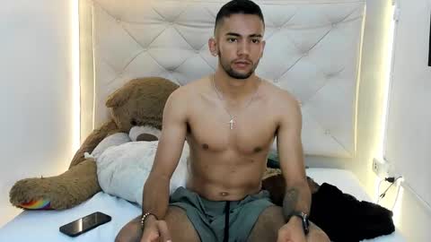 Snapshot of maicolparker0 chatting on 03-24-26, 02:22 maicolparker0 online show from 03-24-26, 02:22