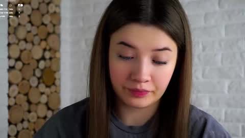 Snapshot of maidabuoy chatting on 02-18-26, 02:07 Lucy online show from 02-18-26, 02:07