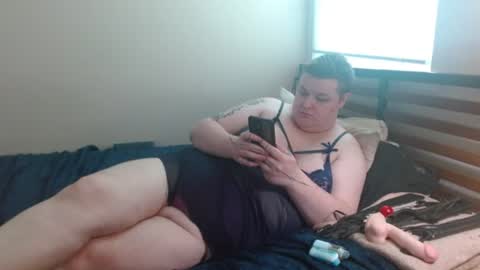 Alyx online show from 06-27-26, 08:03