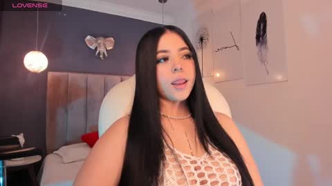 Snapshot of maiiitee_ chatting on 02-11-25, 02:24 Mait online show from 02-11-25, 02:24