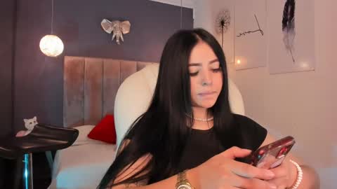 Snapshot of maiiitee_ chatting on 02-20-25, 04:36 Mait online show from 02-20-25, 04:36