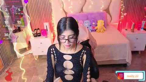 maiily_tay online show from 03-16-26, 12:20