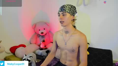 maiky_cooper01 online show from 05-08-26, 07:30