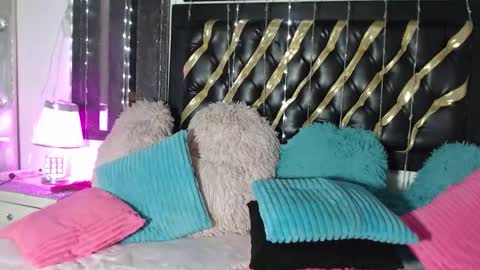 Snapshot of mailyn_gold chatting on 03-03-26, 11:38 mailyn_gold online show from 03-03-26, 11:38