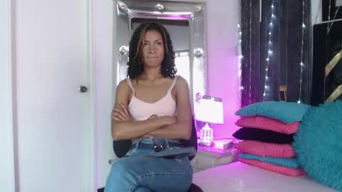 Snapshot of mailyn_gold chatting on 04-01-26, 01:41 mailyn_gold online show from 04-01-26, 01:41