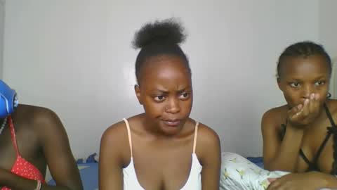 maira luv1 online show from 01-16-26, 08:24