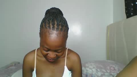 maira luv1 online show from 02-11-26, 08:08