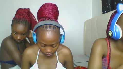 maira luv1 online show from 03-16-26, 09:30