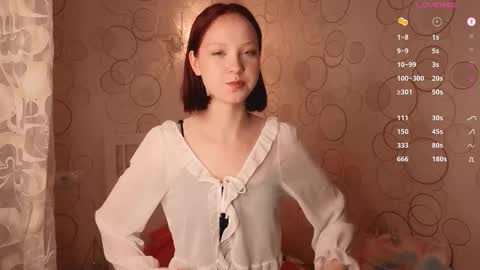 Maisie online show from 10-21-25, 07:03