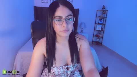 Maite online show from 03-22-26, 04:49