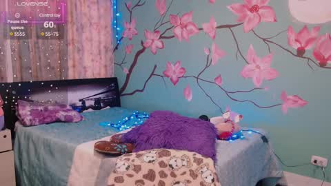 Snapshot of maite_loves chatting on 12-06-24, 11:33 Maite online show from 12-06-24, 11:33